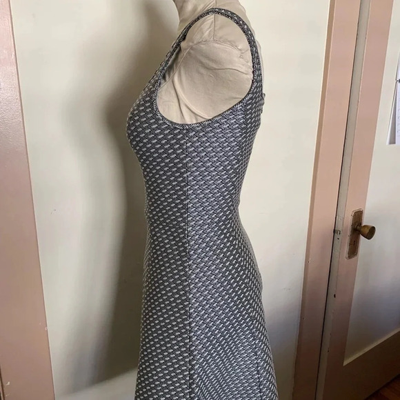 THEORY Trekana Circuit Jacquard Fit & Flare Dress - Picture 7 of 9